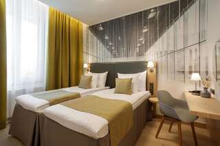 Отель Centennial Hotel Tallinn Таллин Двухместный номер с 1 кроватью или 2 отдельными кроватями-5