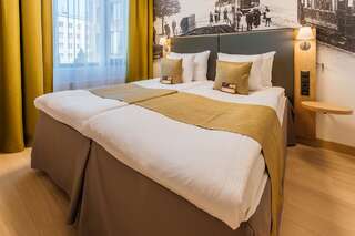 Отель Centennial Hotel Tallinn Таллин Улучшенный двухместный номер с 1 кроватью или 2 отдельными кроватями-2