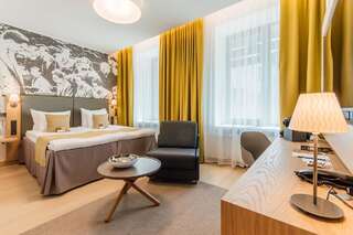 Отель Centennial Hotel Tallinn Таллин Двухместный номер Zen с 1 кроватью или 2 отдельными кроватями и гидромассажной ванной-1